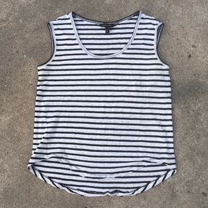 Banana Republic tank!